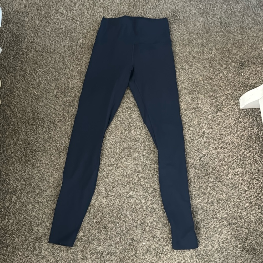 Navy Lululemon Wunder Train High-Rise Tight 28”